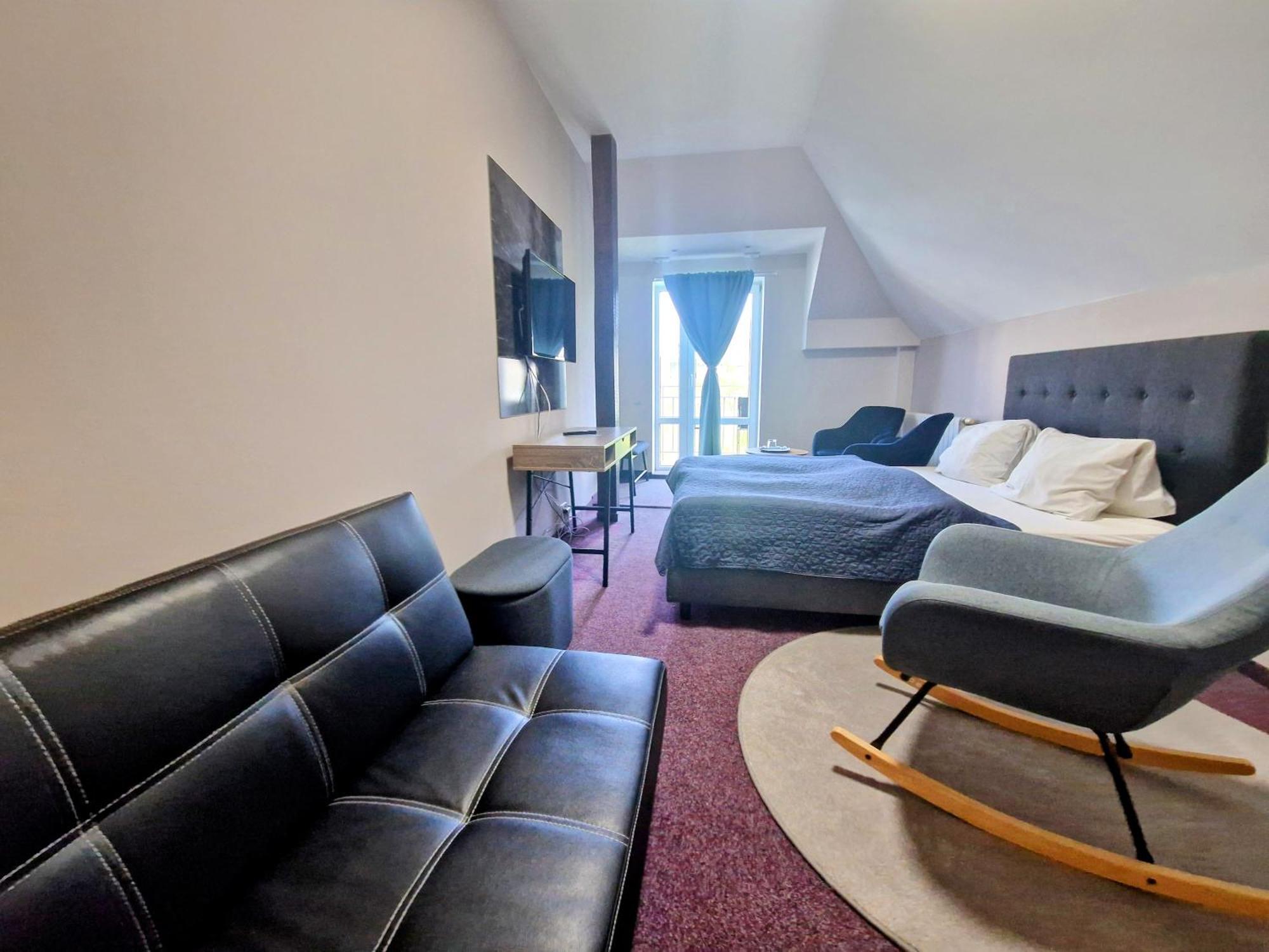 Family Hotel Maxim Beroun  Exterior photo